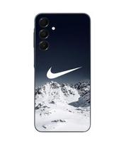 Dėklas - Maniacase - Samsung Galaxy A16 - Silikonas - Lankstus - Nike Logotipas Kalnas Skristi juoda