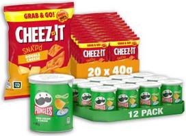 "Pringles Sour Cream & Onion" (12 × 40 g) ir "Cheez-It Snap'd Double Cheese" (20 × 40 g) - užkandžių paketas su grietinės, svogūnų skonio traškučiais ir plonai iškeptais sūrio traškučiais su 100 % tikru sūriu