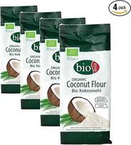 „BIOASIA“ ekologiški kokosų miltai, glitimo neturinti kvietinių miltų alternatyva, kepimo ingredientas pyragams, duonai ir konditerijos gaminiams, veganiški, supermaistas sveikai mitybai, 1 x 250 g (4 vnt. pakuotė)