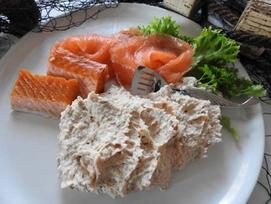 „Klaassen“ „DUO“ rūkytos lašišos užtepėlė, rūkyta ir „Stremmellamon“ užtepėlė, namų gamybos, 500 g