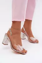 Aukštakulnės basutės su kristalais ir tiulio kaspinu Step in style