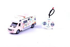 Automobilis Kemperis su nuotolinio valdymo pultu 1:32