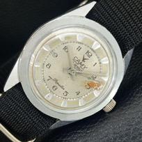 ŠVEICARIŠKAS VINTAGE CAMY RANKINIO UŽVEDIMO VYRIŠKAS ATNAUJINTAS LAIKRODIS a704640-1