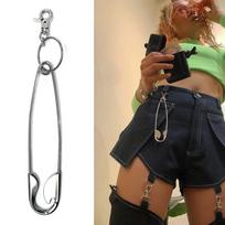 Punk Big Stainless Steel Safety Pin Metal Pendant Keychain For Women Men Harajuku Cool Hip Hop Key Chain Jeans Accessories beige