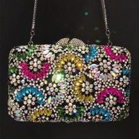 WHTUOHENG New Multicolored Rhinestone Crystal Party Prom Shoulder Handbags Elegant Wedding Evening Clutches Luxury Bridal Bags 18.5cmX12cmX6cm