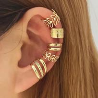 Chic Gold Leaves Ear Cuff Black Non-Piercing Ear Clips Fake Cartilage Earrings Clip Earrings For Women Daily Jewelry