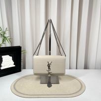 [Pre-Owned] Kate Small White Leather Shoulder Bag Silver Hardware - Very Good #A8LU5Y ONE SIZE