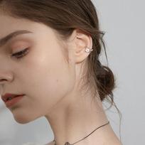 Ladies Ear Bone Clip Ear Cuff Cartilage Clip Earrings Korean Earrings for Women Flower Ear Clips