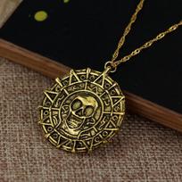 Movie Accessories Caribbean Akg Pirates Aztec Gold Coin Necklace Retro Skull Pendant Punk Hip Hop Necklace
