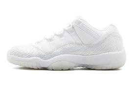 Air Jordan 11 Retro Low Premium 'Frost White' Gs 897331-100 38.5 white