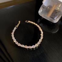 Luxurious Gold-Plated Zircon Oval Pendant Bracelet - Exquisite Korean Style Women's Jewelry