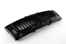 BMW E34 priekinio radiatoriaus plačios inksto grotelės Originalus 51138148727