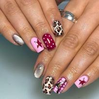 24PCS Y2k Pink French Press on Nails Brown Polka Dots Sweet Cool Star Fake Nails Spice Girls Wearable Medium Square False Nails