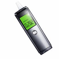 Nešiojamas alkotesteris su LCD, 6 keičiamais antgaliais, USB įkrovimas