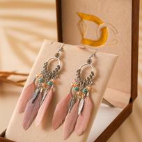 New Earrings with Fashionable Waterdrop Diamond-studded Feather Earrings
