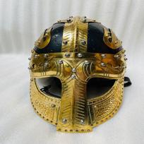 Viduramžių vikingų šalmas mūšio karys plieniniai šarvai, šalmas SCA LARP Vendelio šalmas