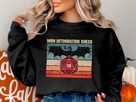 Mom Intimidation Check Natural 20 Dungeons Tabletop RPG Roleplaying Dragons D20 Dice Gamer T-Shirt L