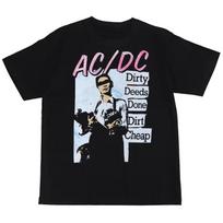 2025 m. vasaros mados tendencija – nauji ACDC, Amerikos gatvės hiphopo, pankroko, Nirvanos, vintažiniai spausdinti medvilniniai marškinėliai trumpomis rankovėmis. S