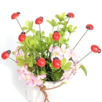 30Pcs Wooden Ladybug Garden Stakes Red Beetle Miniature Ornaments Outdoor Plant Pot Decor 30pcs Garden Stakes