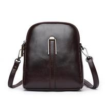 New Niche Fashion Women's Crossbody Bag Retro High-end Oil Wax Leather Shoulder Bag Versatile Mobile Phone Bag Women