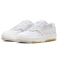 NIKE Women's Casual Shoes Gamma Force Sneakers DX9176-103 36 balta/ruda