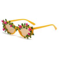 Flower Cat Eye Sunglasses Women Fashion Small Frames Punk Sun Glasses Female Brand Design Retro Shades Eyewear UV400 Oculos As the picture brown