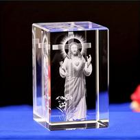 Exquisite handcrafted crystal cross statue - An astonishing religious souvenir with exquisite details, perfectly suitable for ho