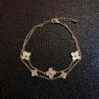 Floral Pendant Bracelet With 18k Gold Plating And Zirconia For Womens Fashion Accessories GoldBracelet