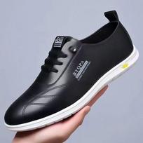Men's Shoes New Summer Breathable and Anti-odor Casual Men's Leather Shoes One-step Hollow Anti-slip Wear-resistant Driving Shoes 39