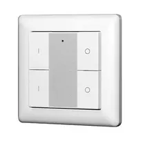Synergy 21 LED valdiklis EOS 05 Sieninis jungiklis 2-jų mygtukų 2 serija