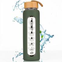 Stiklinė vandens gertuvė su silikonine apsauga Peterson, žalia, 960 ml