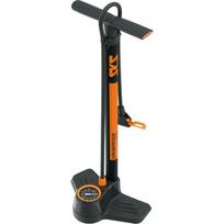 Pompa SKS AIRKOMPRESSOR COMPACT 10.0 su manometru