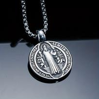 Stainless Steel Saint St. Benedict Collar Medal of San Benito Necklace Men Women Spiritual Virgin Mary Pendant Necklace For Men 60CM