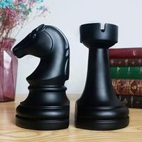 Resin International Chess Bookend Heavy Office Decorative Bookshelf with Crafted Chess Pieces (Black,One Size) juoda