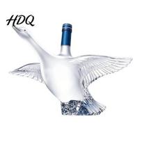 Wine Bottle Art Goose Bird Shape Whiskey Decanter 3D Glass Animal Liquor Unique Gift for Bar Display 350ml Dispenser Home Centerpiece