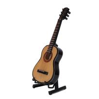 Miniatiūrinis medinis dekoratyvinis gitaros modelis su stovu   Muzikos ornamentas namų dekoracijai   Ekspoziciniai aksesuarai 15 cm
