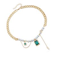 Fashionable Women's Choker Necklace with Green Zircon and Imitation Pearls Highlighting Neckline Elegant Charm