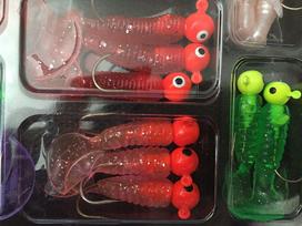 Žvejybos masalų rinkinys Jig Lead Head Kabliukai Minkštas Worm Grub Vienuodeginis masalas 17vnt.