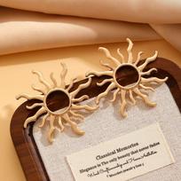 Exaggerated Hollow Sun Drop Earrings Vintage Hiphop Punk Sunflower Stud Earrings Party Daily Versatile Jewelry for Women Gifts