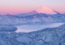 Yanoman in jigsaw Mount Fuji at sunrise Piece request service and jigsaw puzzle (Made Japan) 300-piece puzzle Snow-covered (Kanagawa) (26x38cm)