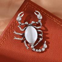 Retro Exquisite Versatile Shell Scorpion High-end Fashion Versatile Animal Scorpion Brooch 3cm*5cm