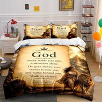 Christian God Lion Walk in Victory Bedding  Bedding set (1 duvet cover, 2 pillowcases, duvet not included) 135x200cm