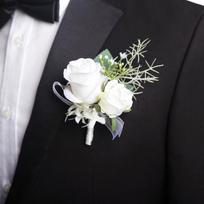 Elegantiškos jaunikio korsažo sagės gėlės, skirtos vyriškam kostiumui, dirbtinės baltos rožės, riešo korsažas Vestuvių vakarėlio aksesuarai black