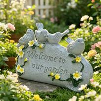 Bird Welcome Sign Ornamental Resin Garden Weather Resistant Plaque for