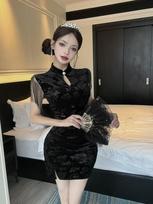 Skirt new high-end new Chinese sexy short golden velvet cheongsam slim versatile hip-wrapped bottoming dress S juoda
