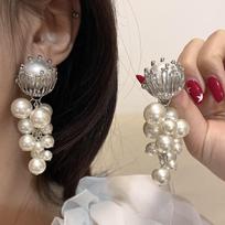 Grape Tassel Earrings French Retro Fashion Light Luxury High-end Earrings Jewelry 1cm*3cm