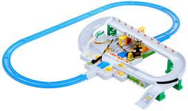 Takara Tomy Plarail Tomica Žaisk Čia atvažiuoja Kankan Geležinkelio Perėjos Rinkinys x H310 x Rinkinys Traukinys! (W470 D110mm)