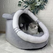 Cozy Pet Cat Cave Bed with Interactive Toy - Soft and Durable Sleeping Space for Cats m