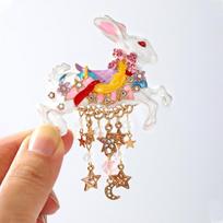 Oil Dripping Rabbit Star Tassel Women's Fashion High-end Brooch 3cm*5cm