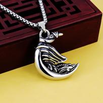 Necklace Retro Flying Dragon Moon Men's Fashion Pendant 50CM(Necklace Size)